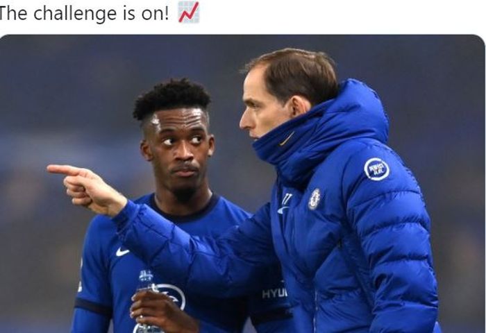 Pelatih Chelsea, Thomas Tuchel, berbicara kepada Callum Hudson-Odoi.