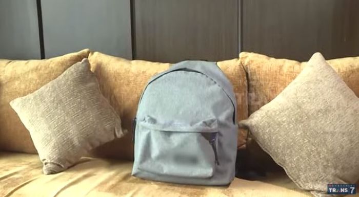 Tas kesayangan Didi Riyadi di lelang dengan tembus harga Rp 13 juta