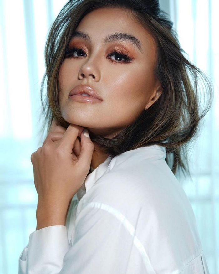 Tampilan Baru Bibir <a href='https://medan.tribunnews.com/tag/agnez-mo' title='Agnez Mo'>Agnez Mo</a> yang  Curi Perhatian Netizen Hingga Tuai Kritikan