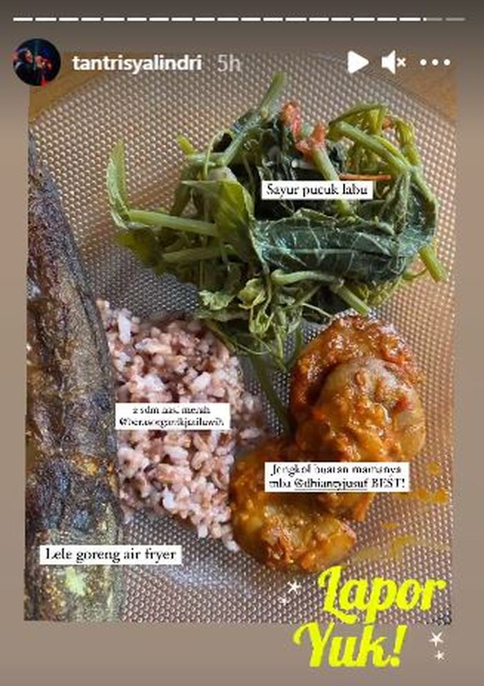 Unggahan Tantri Kotak soal menu diet.