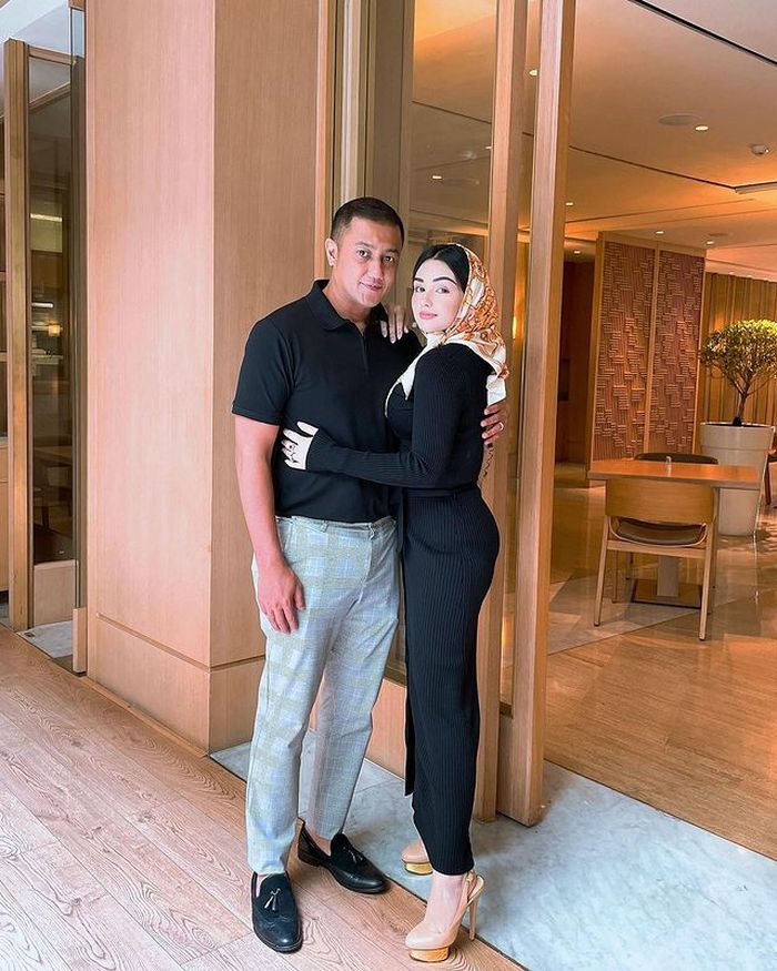 Nurah Sheivirah bersama Teuku Rafli