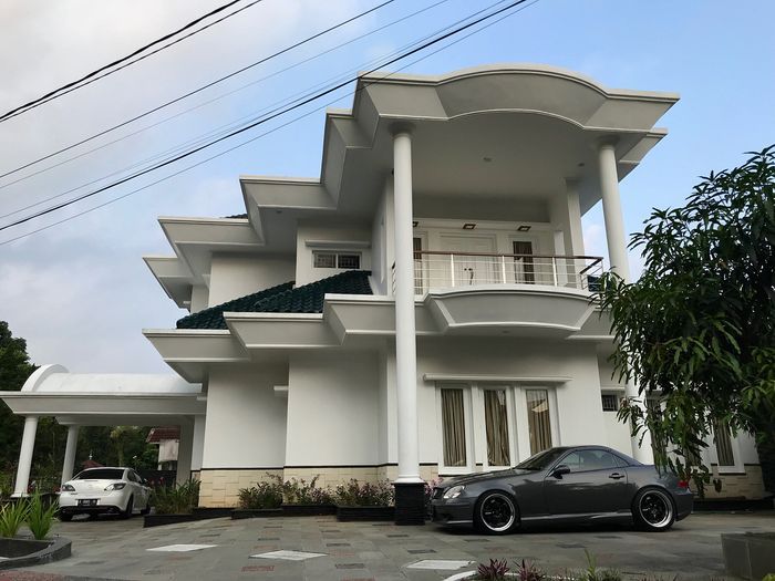 Rumah <a href='https://kupang.tribunnews.com/tag/desy-ratnasari' title='Desy Ratnasari'>Desy Ratnasari</a>