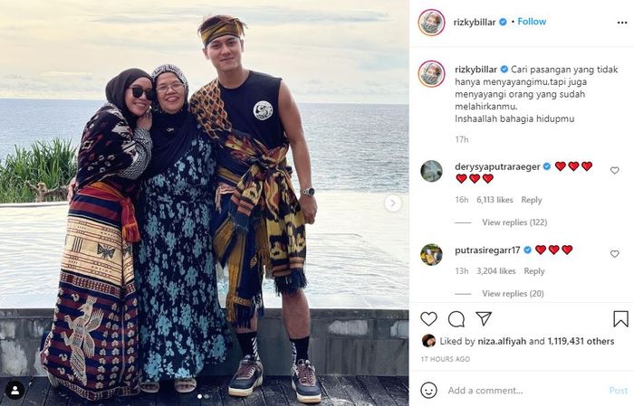 Rizky Billar dan Lesti Kejora bersama sang ibunda Billar, Rosmala Dewi.