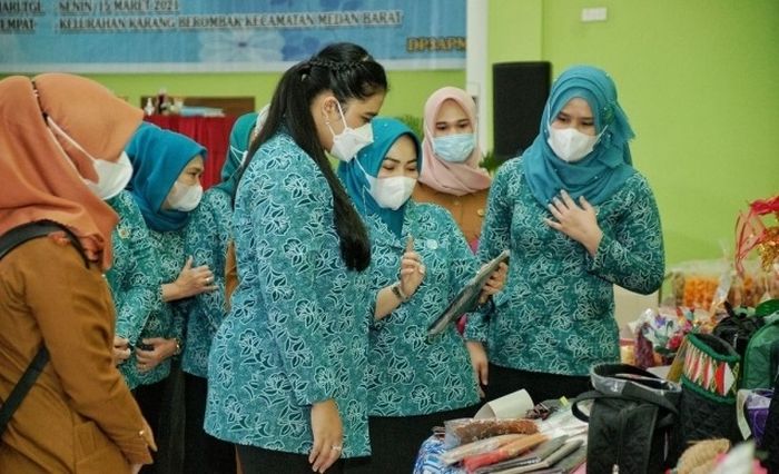 Kahiyang Ayu lakukan kunjungan kerja 