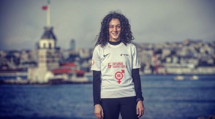 Neslihan Yigit, tunggal putri Turki yang diduga berada dalam satu pesawat dengan tim Indonesia.