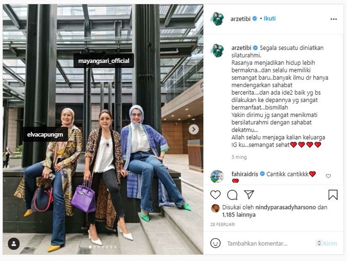 Arzeti Bilbina bersama anggota geng sosialitanya.