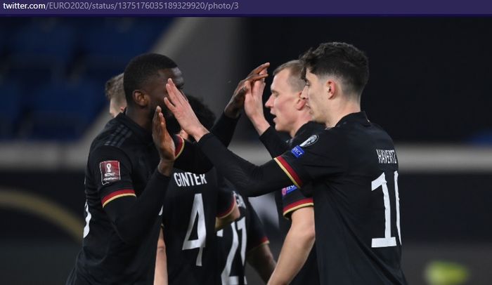 Para pemain timnas Jerman merayakan gol ke gawang timnas Islandia dalam laga Kualifiksi Piala Dunia 2022 zona Eropa pada Kamis (25/2/2021) waktu setempat atau Jumat pukul 02.45 WIB. 