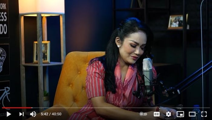 Krisdayanti minta Aurel Hermansyah dan Atta Halilintar tetap berprestasi