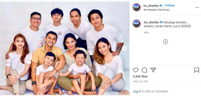 Potret <a href='https://medan.tribunnews.com/tag/anjasmara' title='Anjasmara'>Anjasmara</a> dan <a href='https://medan.tribunnews.com/tag/dian-nitami' title='Dian Nitami'>Dian Nitami</a> bersama anak cucu