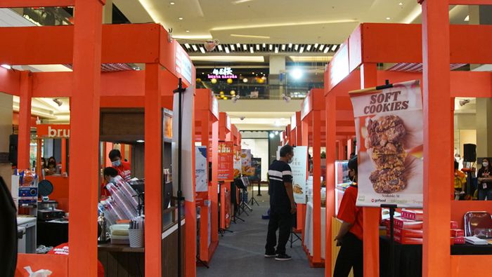 There are 18 tenants selling a variety of viral light bites and beverages.