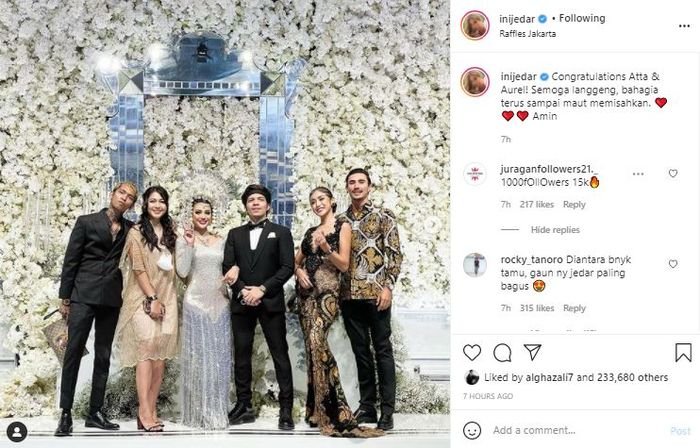 Penampilan <a href='https://medan.tribunnews.com/tag/jessica-iskandar' title='Jessica&nbsp;Iskandar'>Jessica&nbsp;Iskandar</a> saat hadiri acara <a href='https://medan.tribunnews.com/tag/pernikahan' title='pernikahan'>pernikahan</a> Atta halilintar dan <a href='https://medan.tribunnews.com/tag/aurel-hermansyah' title='Aurel&nbsp;Hermansyah'>Aurel&nbsp;Hermansyah</a>.