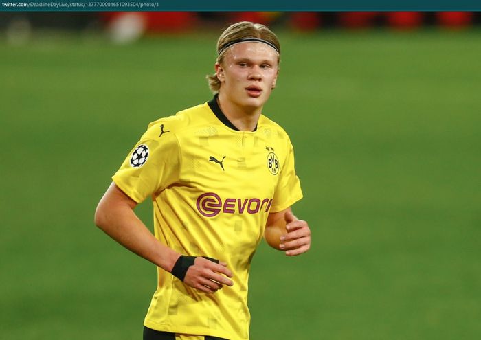 Penyerang Borussia Dortmund, Erling Haaland, turut menjadi incaran Manchester City.