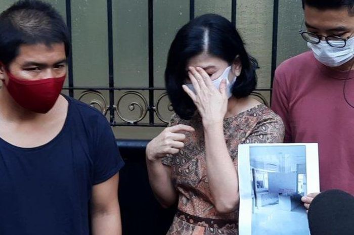 Bams eks Samsons dan sang ibu, Desiree Tarigan  
