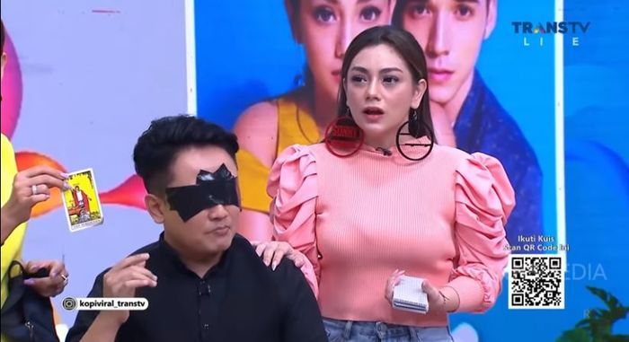 Denny Darko ramal tangga Celine Evangelista