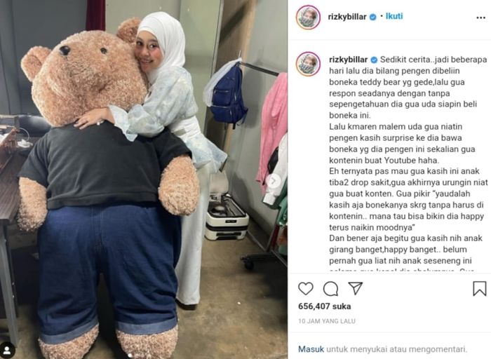 Tangkapan layar Instagram @rizkybillar__ Rizky Billar memberi boneka teddy bear untuk Lesty Kejora.