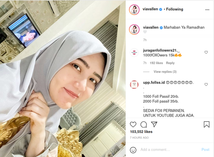 Tampil pakai hijab sederhana sambut bulan suci Ramadan, Via Vallen justru bikin salah fokus netizen usai kepergok nonton drakor saat sahur