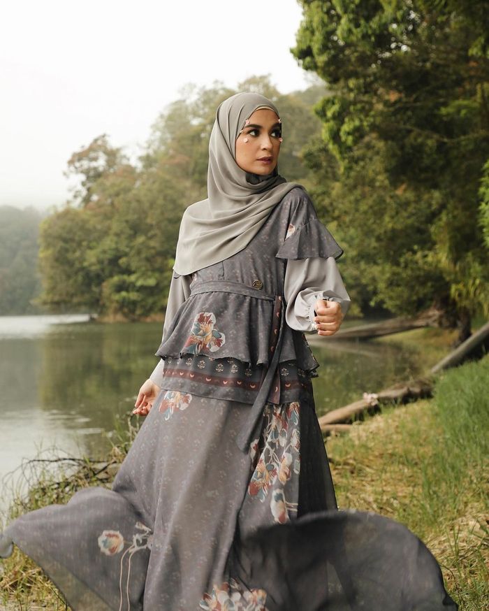 Gamis kekinian ala Shiren Sungkar