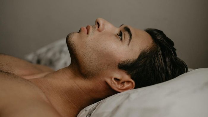 Meski Terbangun di Sepertiga Malam, Ini 5 Cara Dapetin Tidur Nyenyak Selama Ramadan