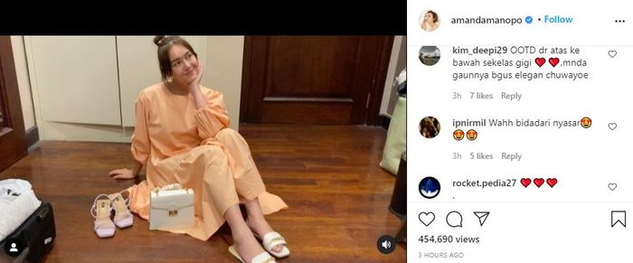 Komentar netizen melihat Amanda Manopo pakai dress ala cewek Korea. 