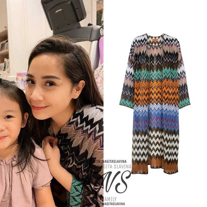 Tanktopnya Terekspos, Nagita Slavina Tutupi Dalaman Ratusan Ribu Rupiah Pakai Outer Seharga Motor!