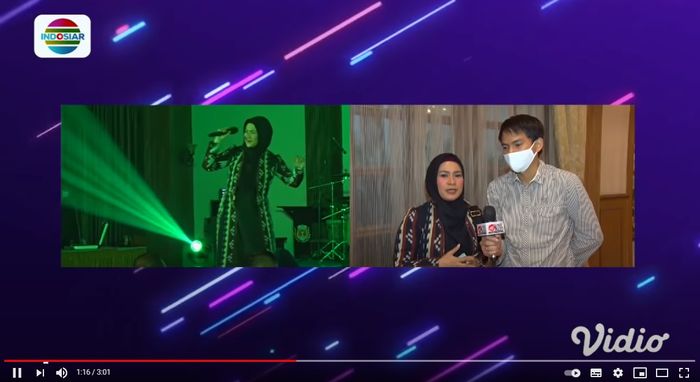 Ikke Nurjanah dan sang suami 