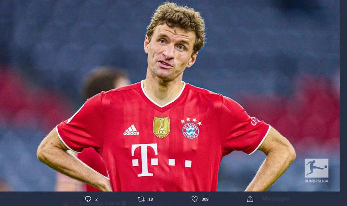 Reaksi pemain serang Bayern Muenchen, Thomas Mueller.