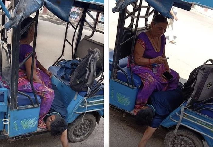 Seorang ibu membawa mayat anaknya dengan becak.
