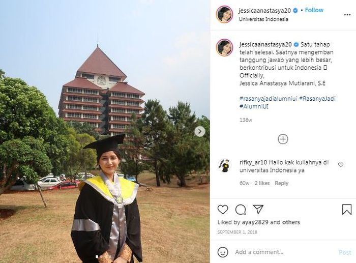 Merayakan kelulusan