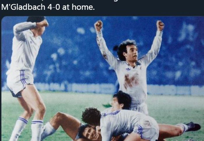Real Madrid mengalahkan Gladbach di ronde ketiga Piala UEFA 1985-1986.