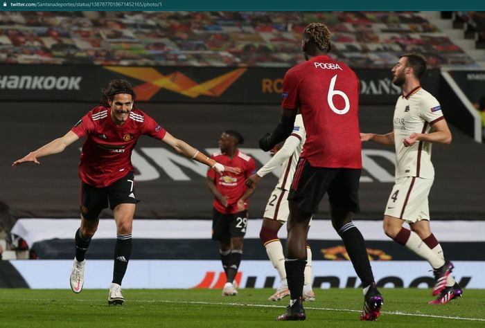 Manchester United berhasil membungkam AS Roma dengan skor telak 6-2 di Old Trafford pada laga leg pertama semifinal Liga Europa 2020-2021.