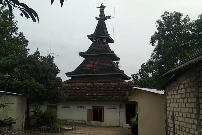 Masjid Saka Tunggal