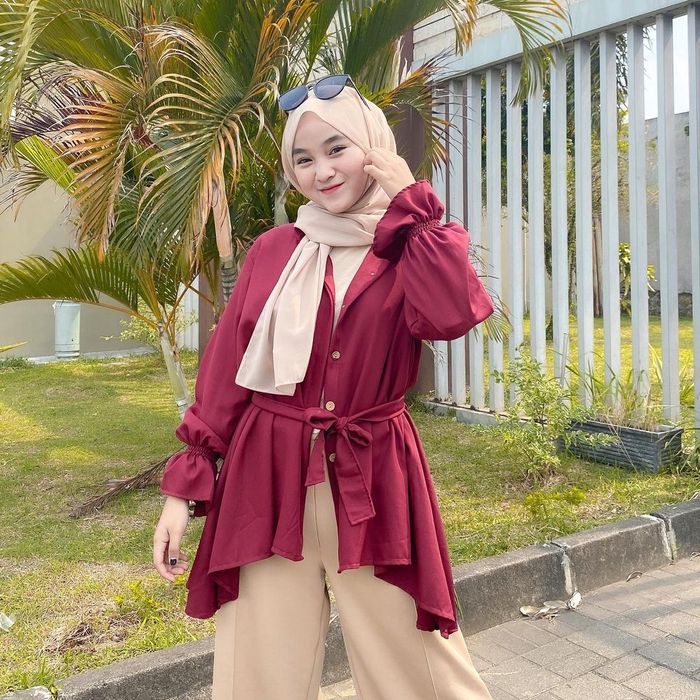 Tren Baju Lebaran 2021: Rekomendasi Outer Hijab Kekinian Harga Terjangkau ala Selebgram Adinda Mutiara