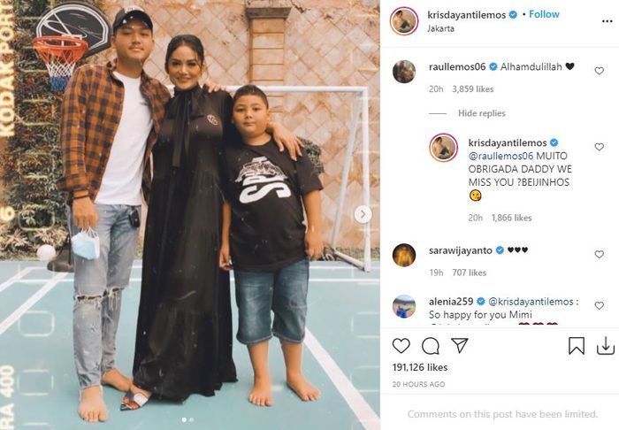 Krisdayanti semringah ketika dikunjungi Azriel Hermansyah