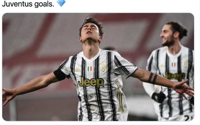 Selebrasi pemain Juventus, Paulo Dybala (depan), usai mencetak gol melawan Sassuolo, Rabu (12/5/2021) waktu setempat.