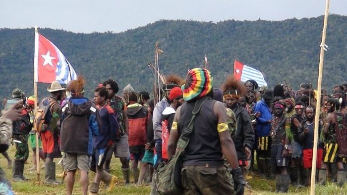 Anggota OPM atau KKB Papua pimpinan Lekagak Telenggen terus diburu pasukan gabungan TNI dan Polri. Lekagak sulit ditangkap karena punya alasan ini.