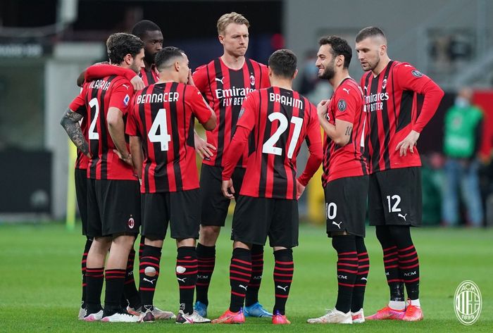 Pemain AC Milan dalam laga melawan Cagliari di pekan ke-37 Liga Italia 2020-2021.