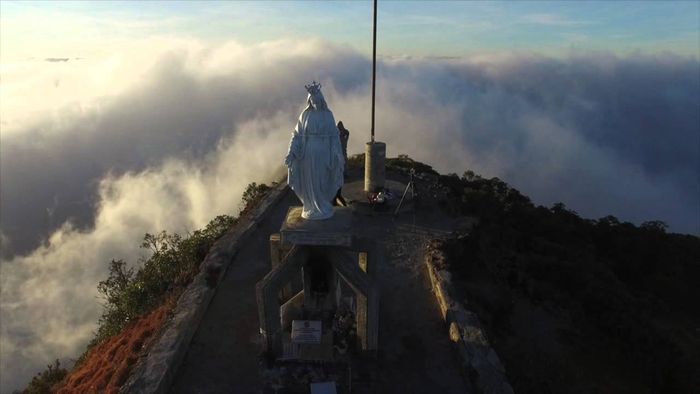 Gunung Ramelau - <a href='https://kupang.tribunnews.com/tag/timor-leste' title='Timor Leste'>Timor Leste</a>.
