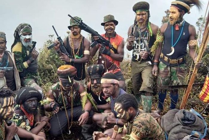 TPNPB OPM (Tentara Pembebasan Nasional Papua Barat Organisasi Papua Merdeka) dicap teroris, mama Papua (kaum ibu) tak setuju.