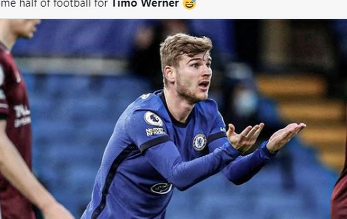 Timo Werner melakukan protes dalam laga Chelsea vs Leicester City di Liga Inggris, Selasa (18/5/2021) di Stamford Bridge.