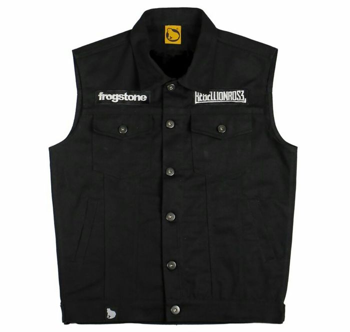 5 Rekomendasi Vest Denim Brand Lokal Harga Terjangkau di Kantong - Semua  Halaman - Hai