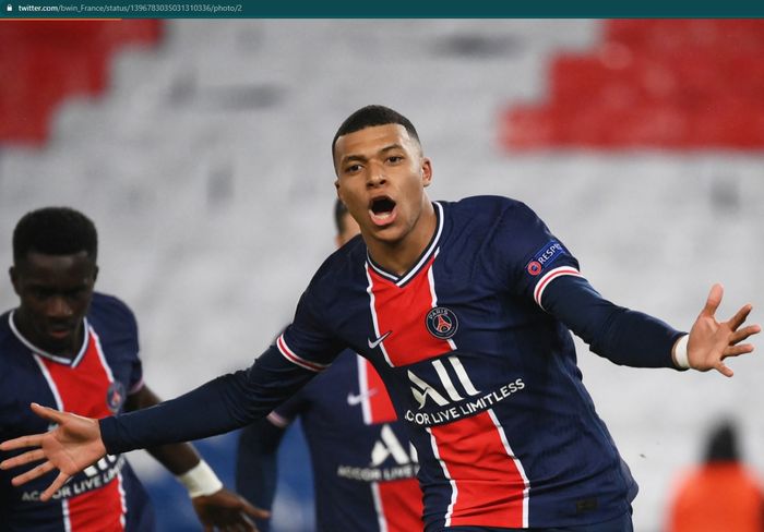 Penyerang Paris Saint-Germain (PSG), Kylian Mbappe, belum menunjukkan tanda-tanda memperpanjang kontrak baru.