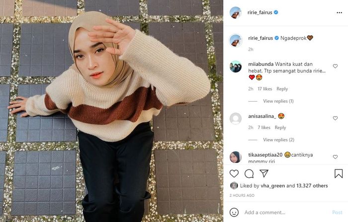 Ririe Fairus Unggah Foto Selonjoran di Lantai.