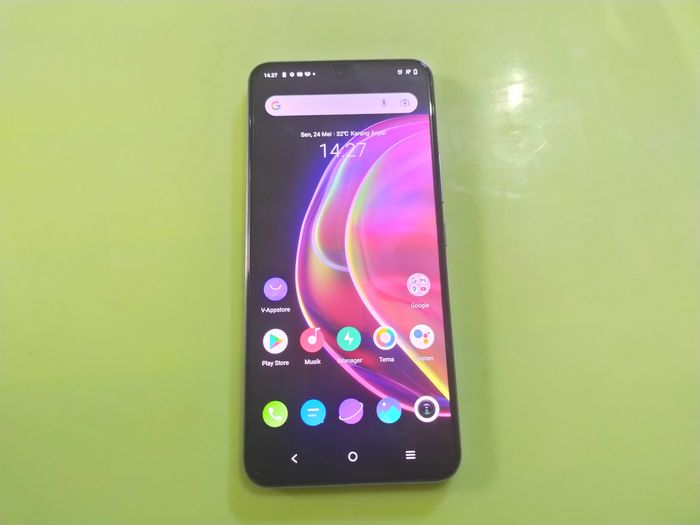 Vivo V21 5G screen display