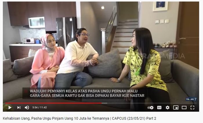 Pasha Ungu bersama istri Adelia saat acara TranTV. Pasha mengaku kehabisan duit saat kampanye.