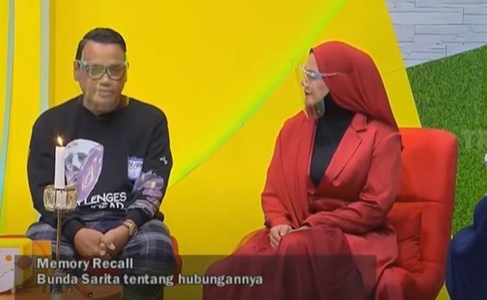 Sarita Abdul Mukti saat menjadi bintan tamu Uya Kuya