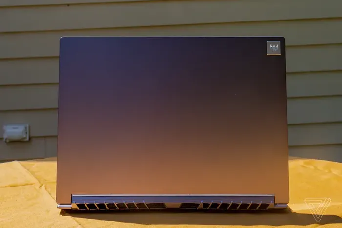 Acer Predator 500 SE rear view