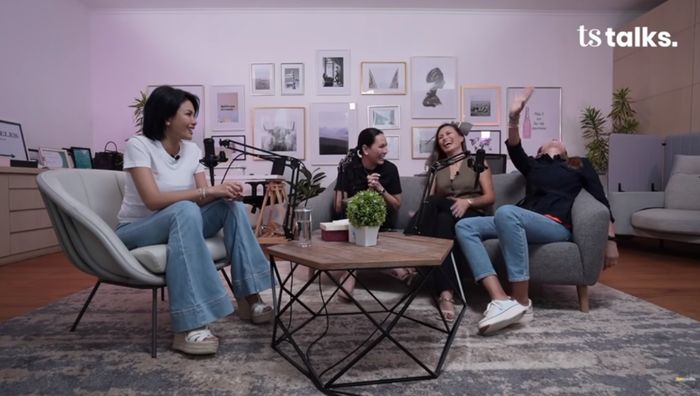 Luna Maya dan <a href='https://medan.tribunnews.com/tag/nikita-mirzani' title='Nikita&nbsp;Mirzani'>Nikita&nbsp;Mirzani</a>