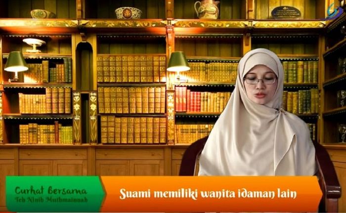 Tangkapan layar YouTube Tasdiqiya Channel
Nasihat Teh Ninih untuk istri yang suaminya punya wanita idaman lain.