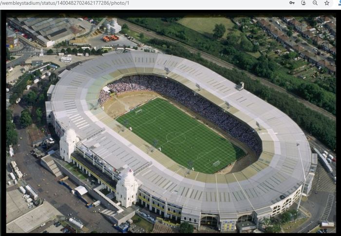 Penampakan stadion kebanggaan timnas Inggris, Stadion Wembley.