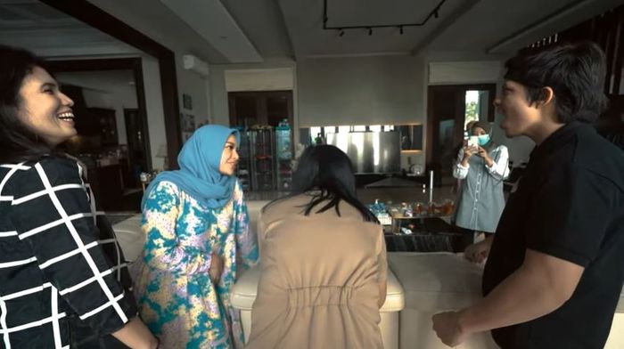 Atta Halilintar Goda <a href='https://tribunmedan.cfd/tag/aurel-hermansyah' title='Aurel&nbsp;Hermansyah'>Aurel&nbsp;Hermansyah</a>